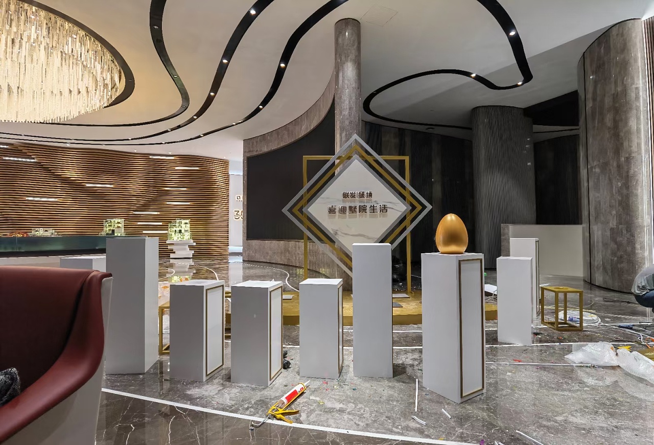 地产美陈金蛋台|三维|展览|疯子正 - 原创作品 - 站酷 (zcool)