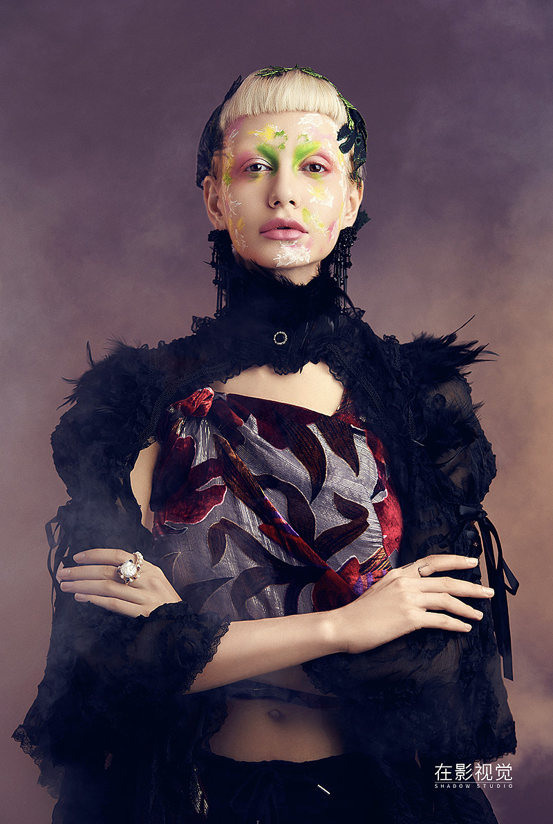 彩妆人像创意妆容在影视觉