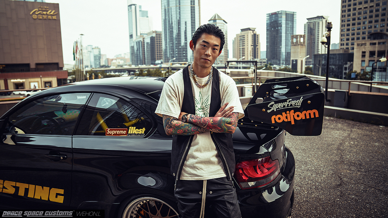 汽车摄影:BMW 1M Black&Yellow / Superfrezh