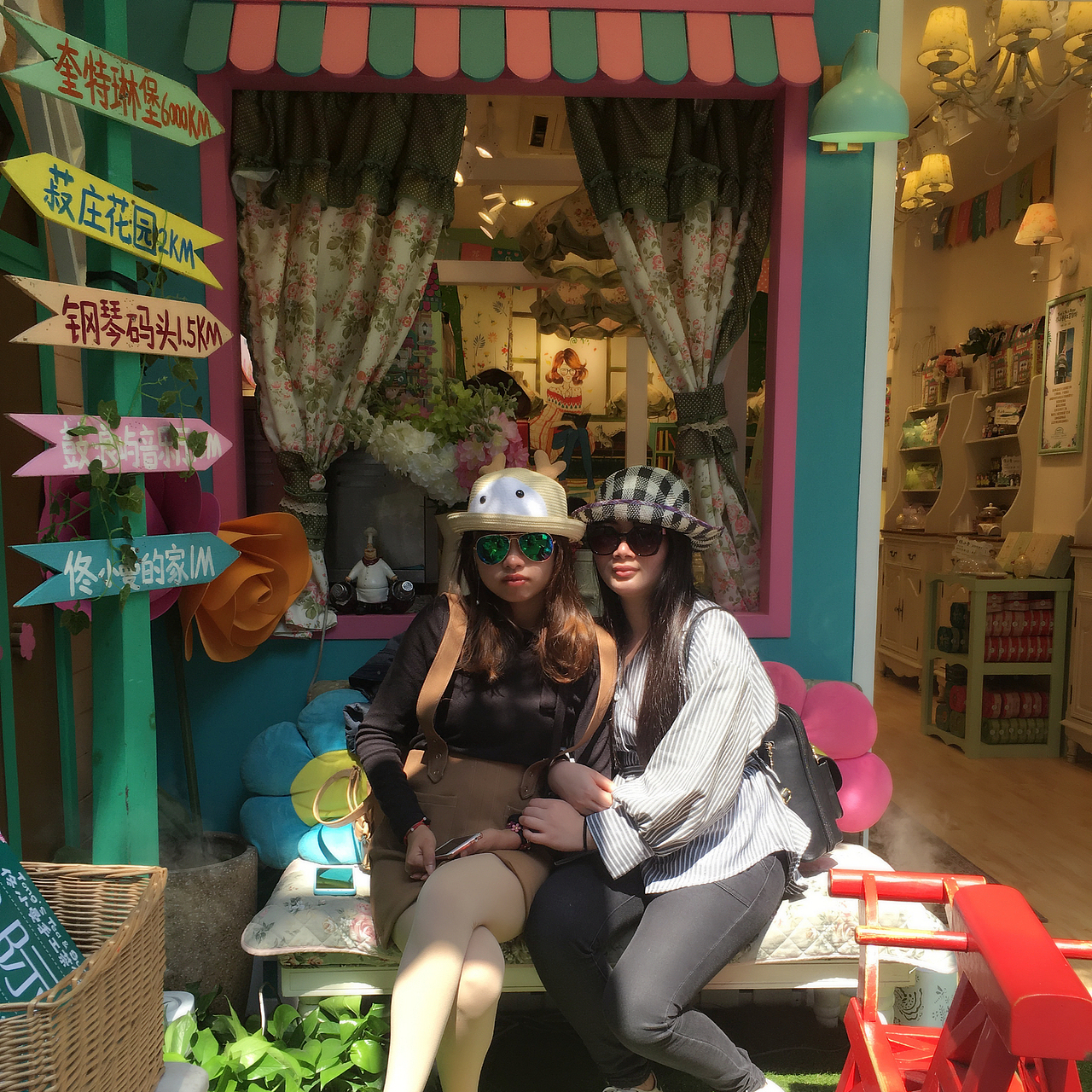 鼓浪屿（图ZNzg1NTk2NDA=） - 人像摄影 - 站酷设计师1652055183原创素材 - 站酷ZCOOL