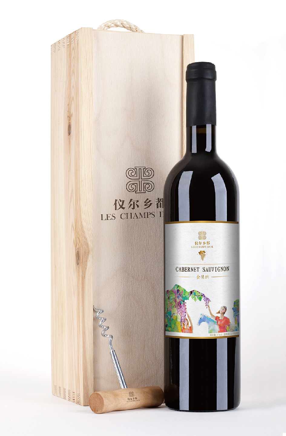 “仪尔乡都”金贝纳酒标设计（图ZNzE2NTIzNDA=） - 包装 - 站酷设计师朱no原创素材 - 站酷ZCOOL