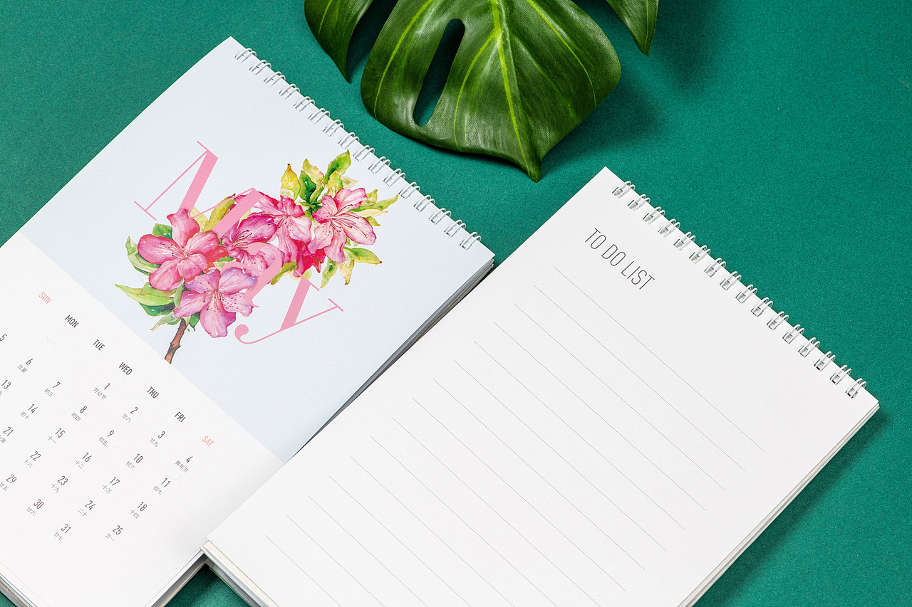 《2019水彩花卉日历》