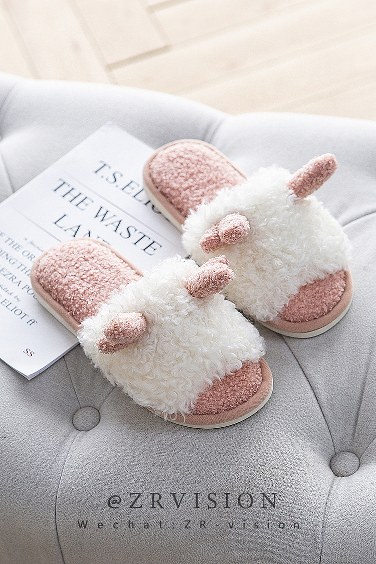 家居棉拖鞋外景基地拍摄ins风格图片拖鞋