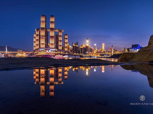 重庆两江交汇夜景全景图