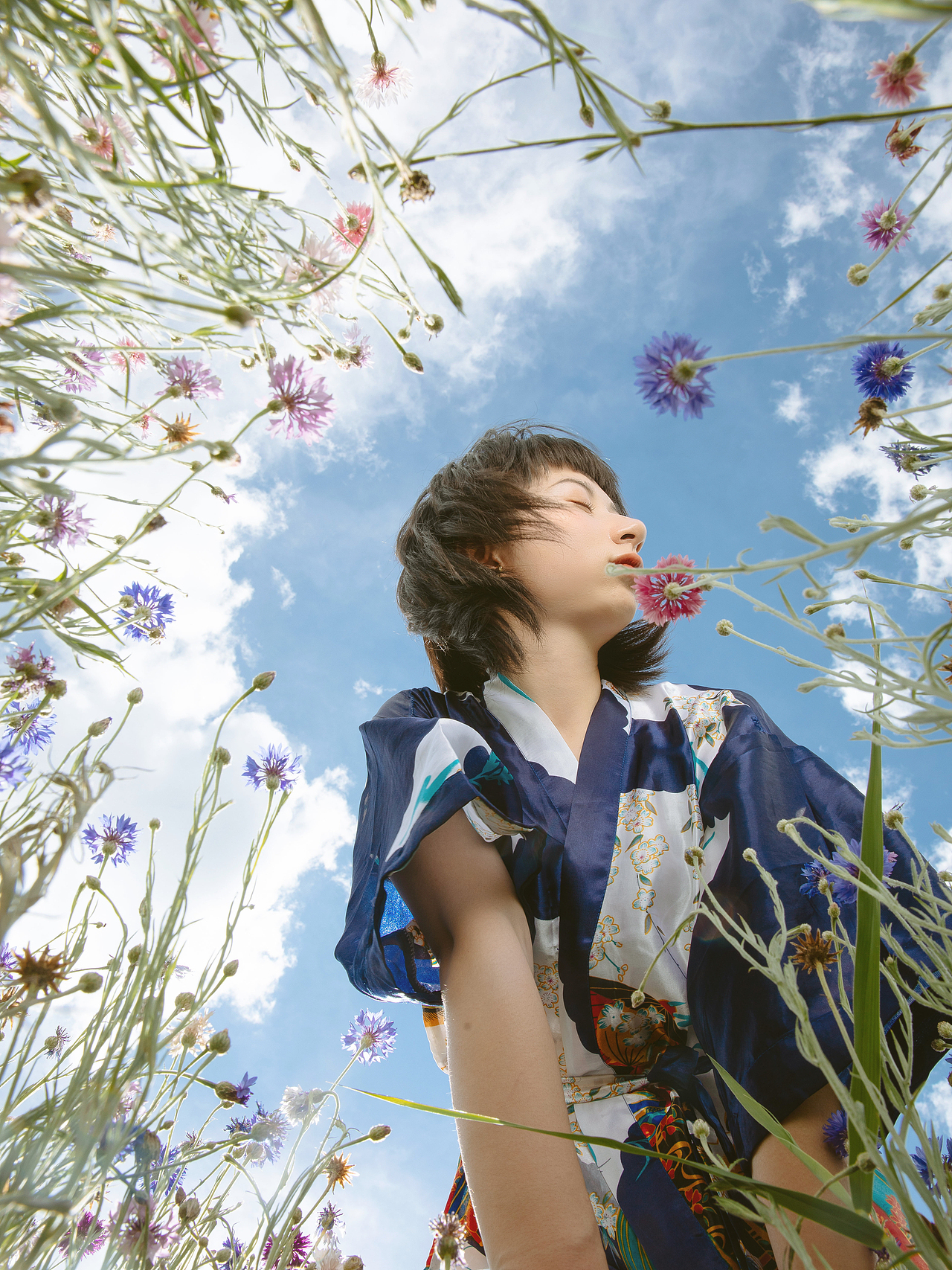 花店不开了，花继续开（图ZMjYwNDM2MDY0） - 人像摄影 - 站酷设计师深小森原创素材 - 站酷ZCOOL