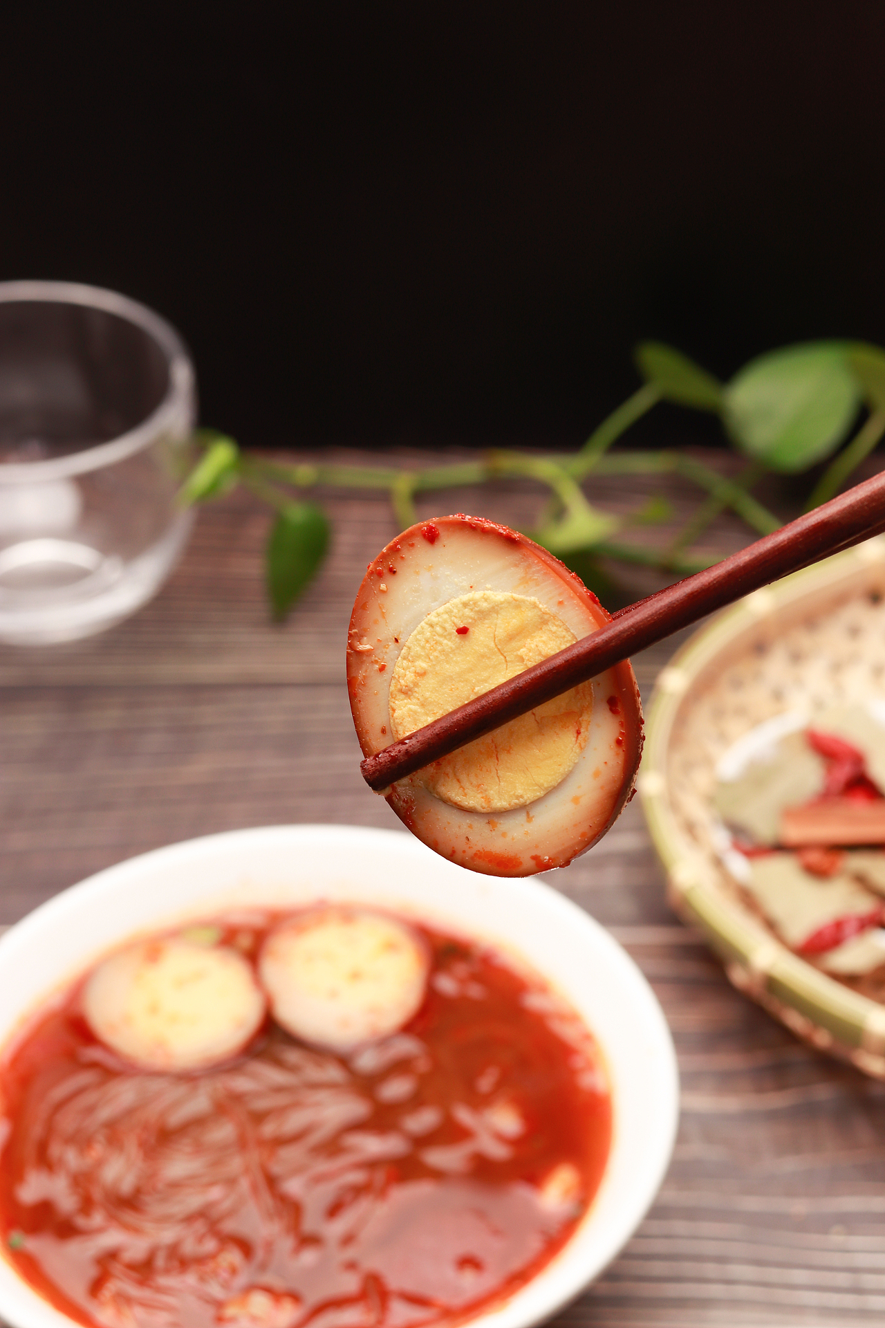 润成酱爆炸蛋（图ZMjA3NTkyNDg4） - 产品摄影 - 站酷设计师葵LY原创素材 - 站酷ZCOOL