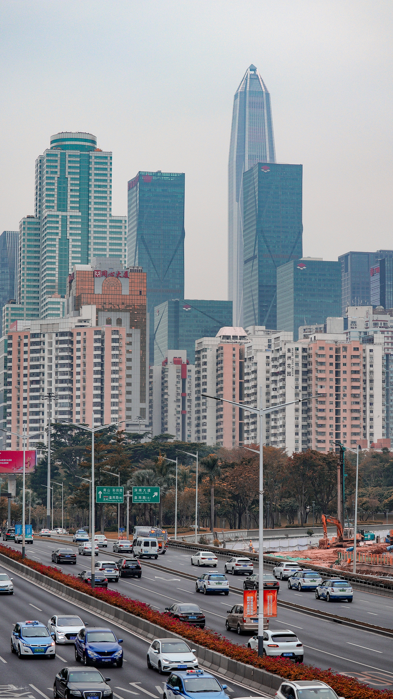 2019-12# shenzhen. 柳十七. 深圳街头