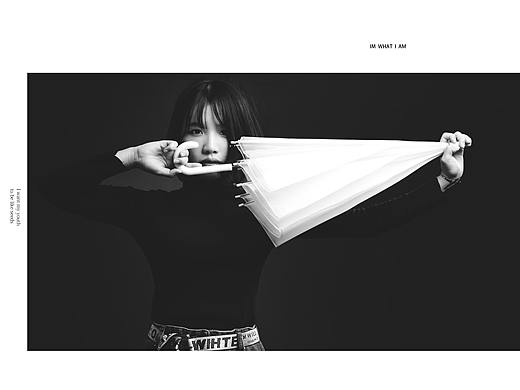 一张随波逐流的“明信片”