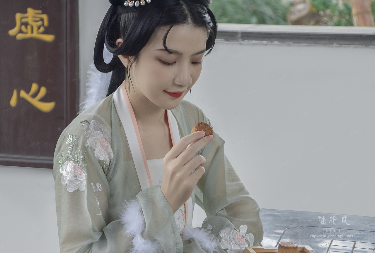 『小玉兔』（图ZMjI4Mjg2MDA4） - 人像摄影 - 站酷设计师猫适原创素材 - 站酷ZCOOL