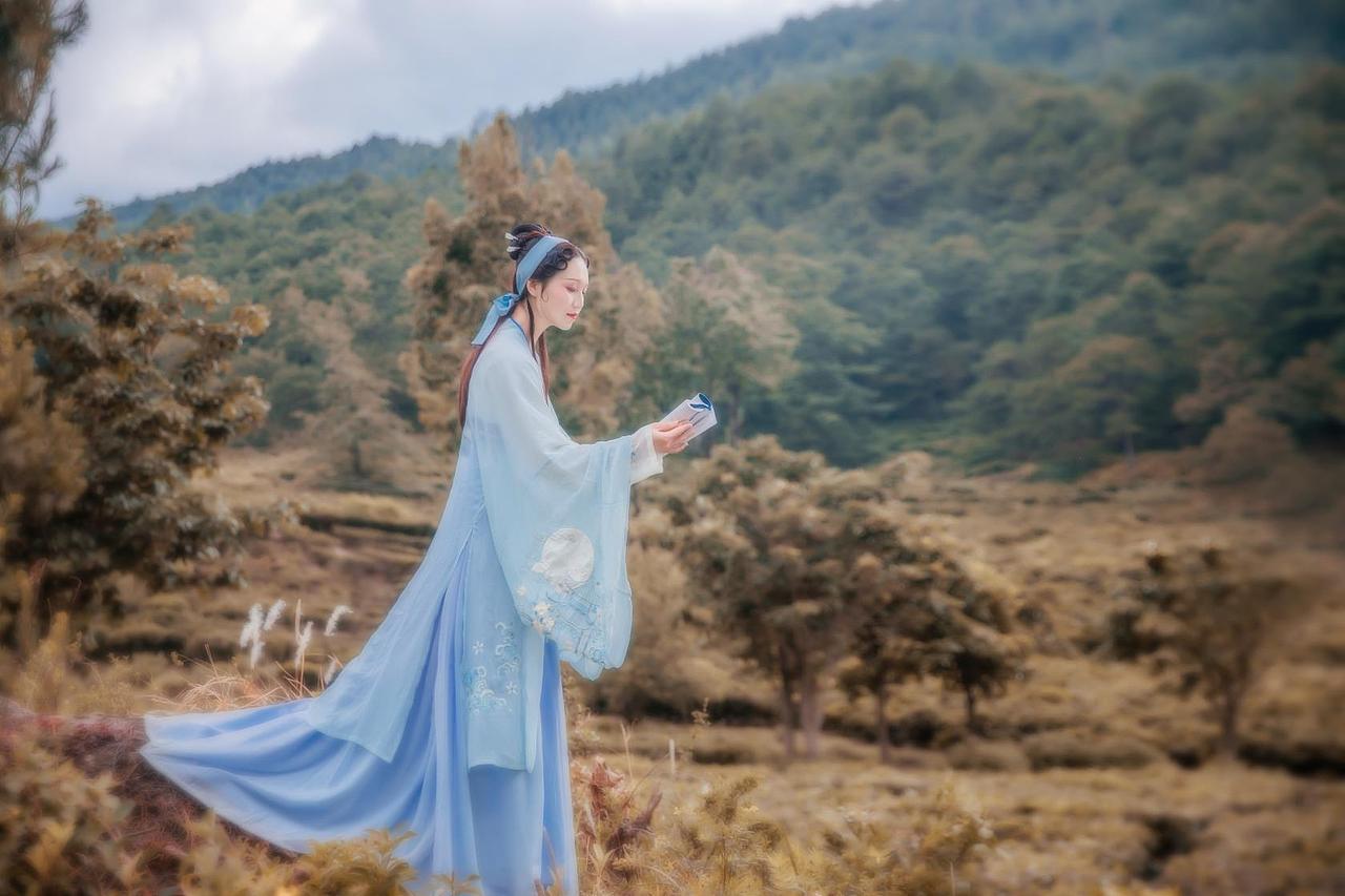大理绝美古风汉服摄影写真古风美人图鉴