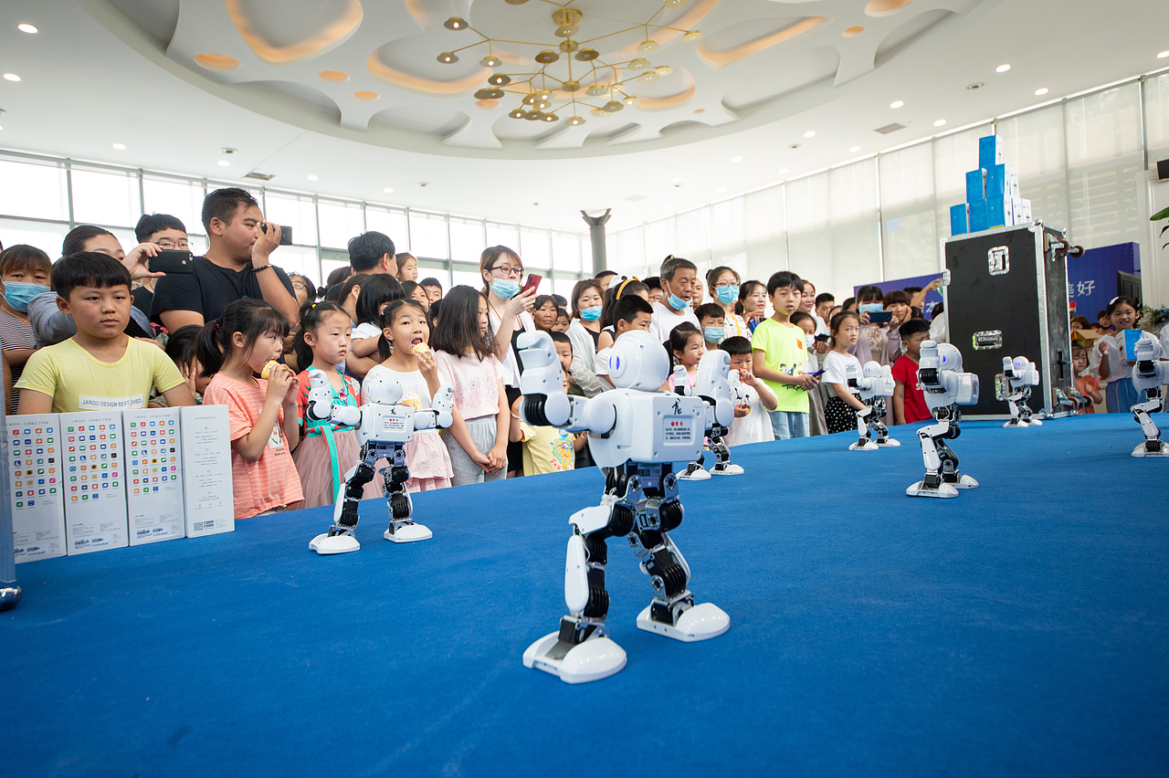 样板间开放活动（书苑府邸）（图ZMjE0MDE4MTI4） - 人文/纪实摄影 - 站酷设计师放狼的小羊原创素材 - 站酷ZCOOL