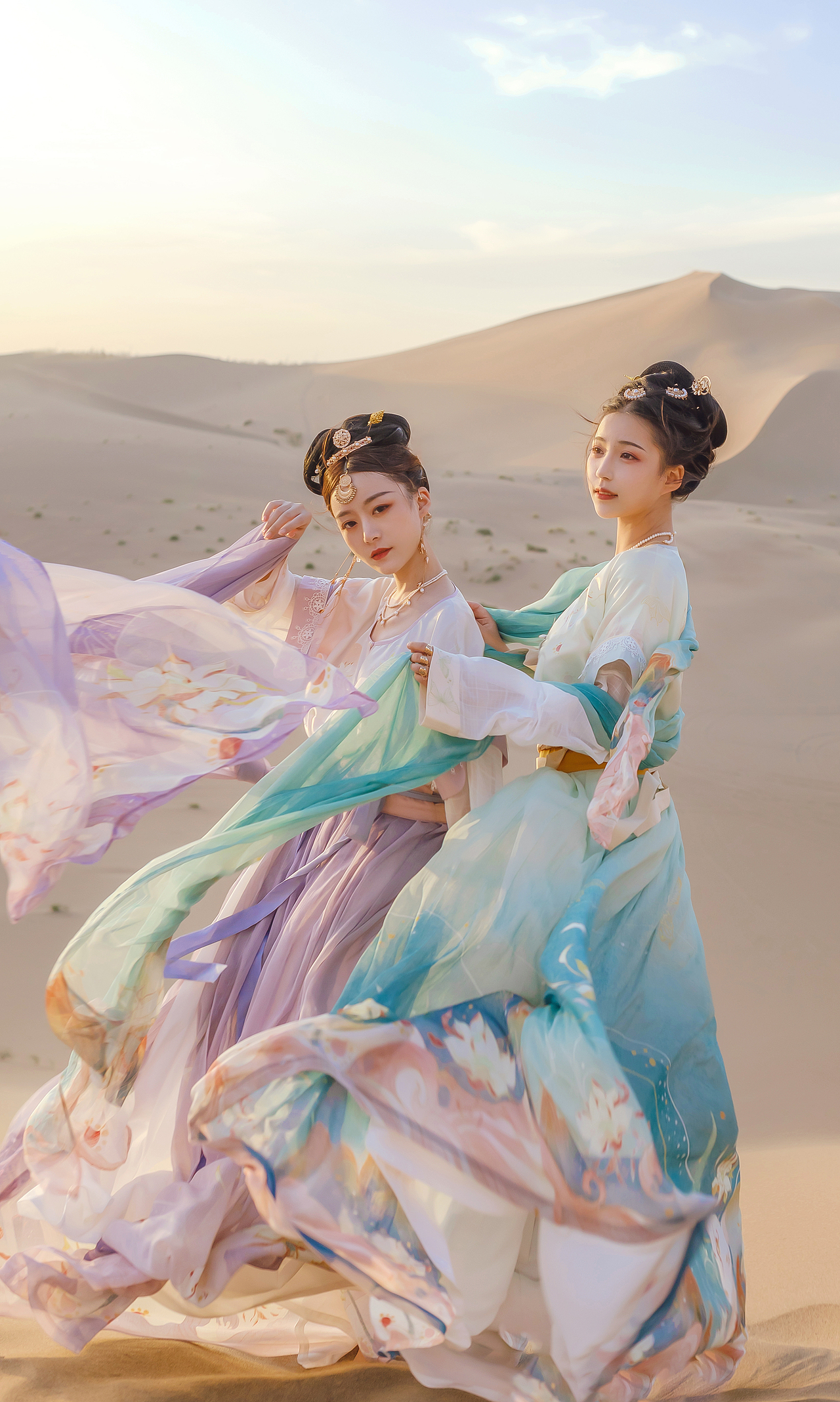 汉服设计-【鹿饮溪】（图ZMjI0ODI1NTY4） - 传统/民族服饰 - 站酷设计师唐梨原创素材 - 站酷ZCOOL