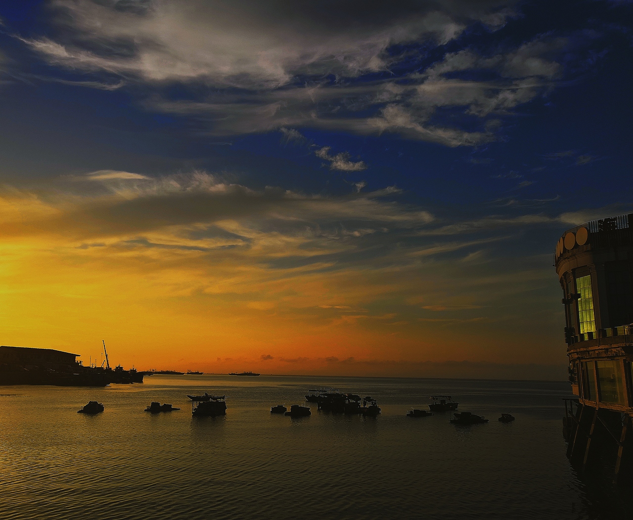 人海海海（图ZMjA5ODI2NTUy） - 风光摄影 - 站酷设计师Glhgskkh原创素材 - 站酷ZCOOL