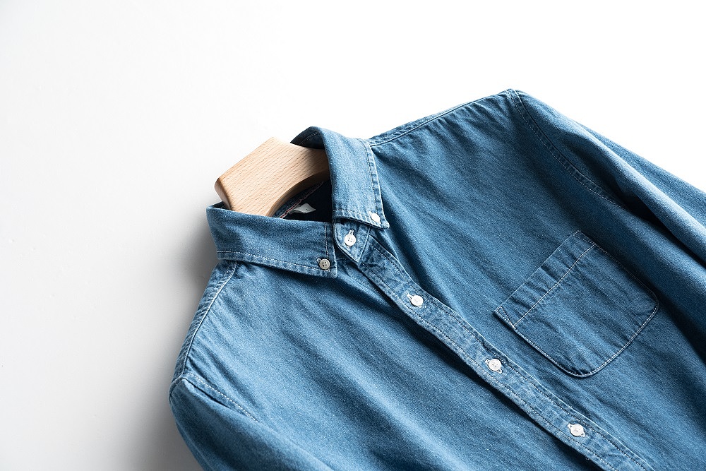 日系襯衫平鋪掛拍拍攝（圖ZMTMyMzk4MjQ0） - 產(chǎn)品攝影 - 站酷設(shè)計師逆光攝影工作室原創(chuàng)素材 - 站酷ZCOOL