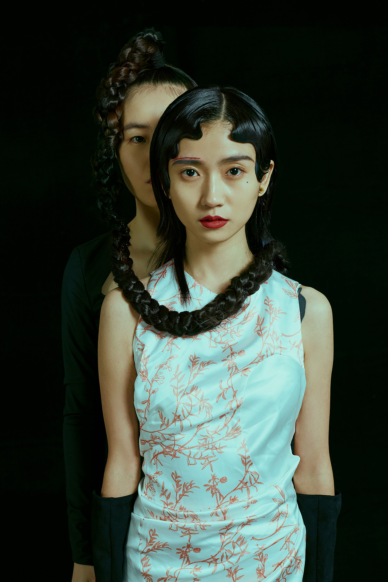 Angry Navel 乐队 | 慵懒 惺忪 鬼马少女