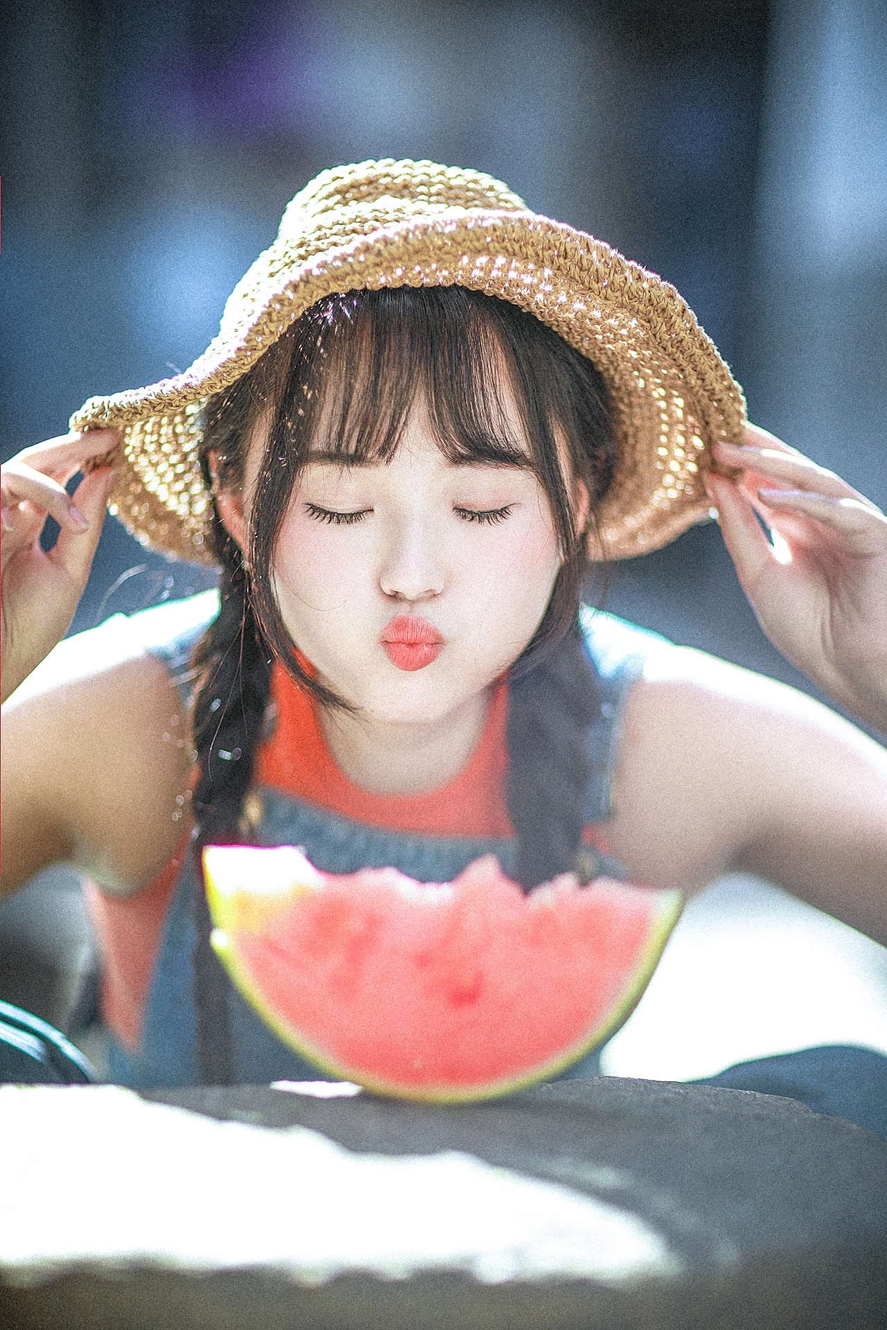 夏天與西瓜更配（圖ZMjU5NTA5NzY4） - 人像攝影 - 站酷設(shè)計(jì)師Aden_Ghosr原創(chuàng)素材 - 站酷ZCOOL