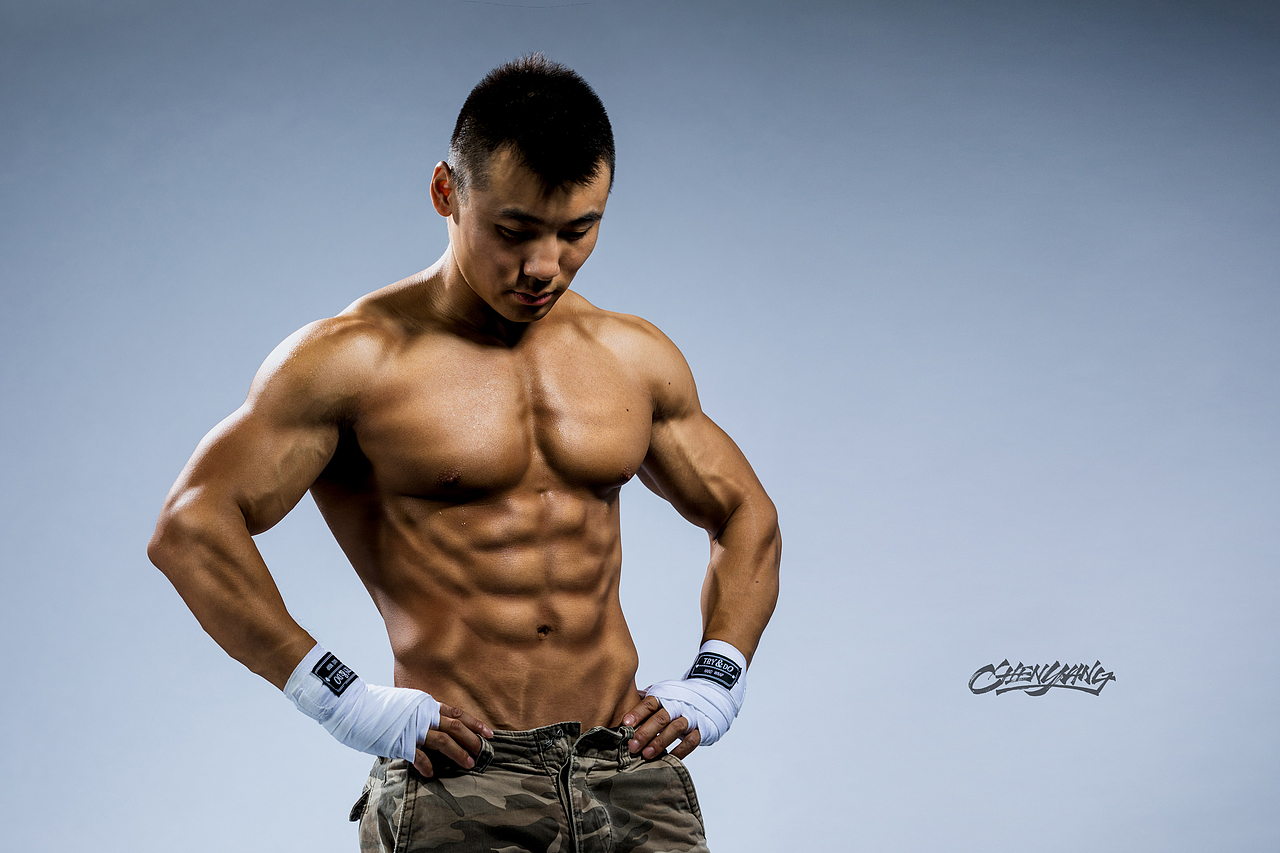 商业广告摄影后期-雕刻肌肉（图ZMTE4OTE2Mjk2） - 修图/后期 - 站酷设计师悍匪原创素材 - 站酷ZCOOL