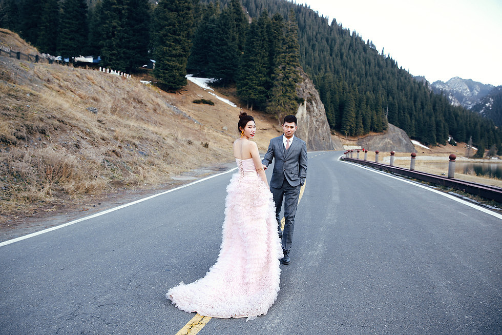 新疆四仟纪旅拍婚纱照客片分享