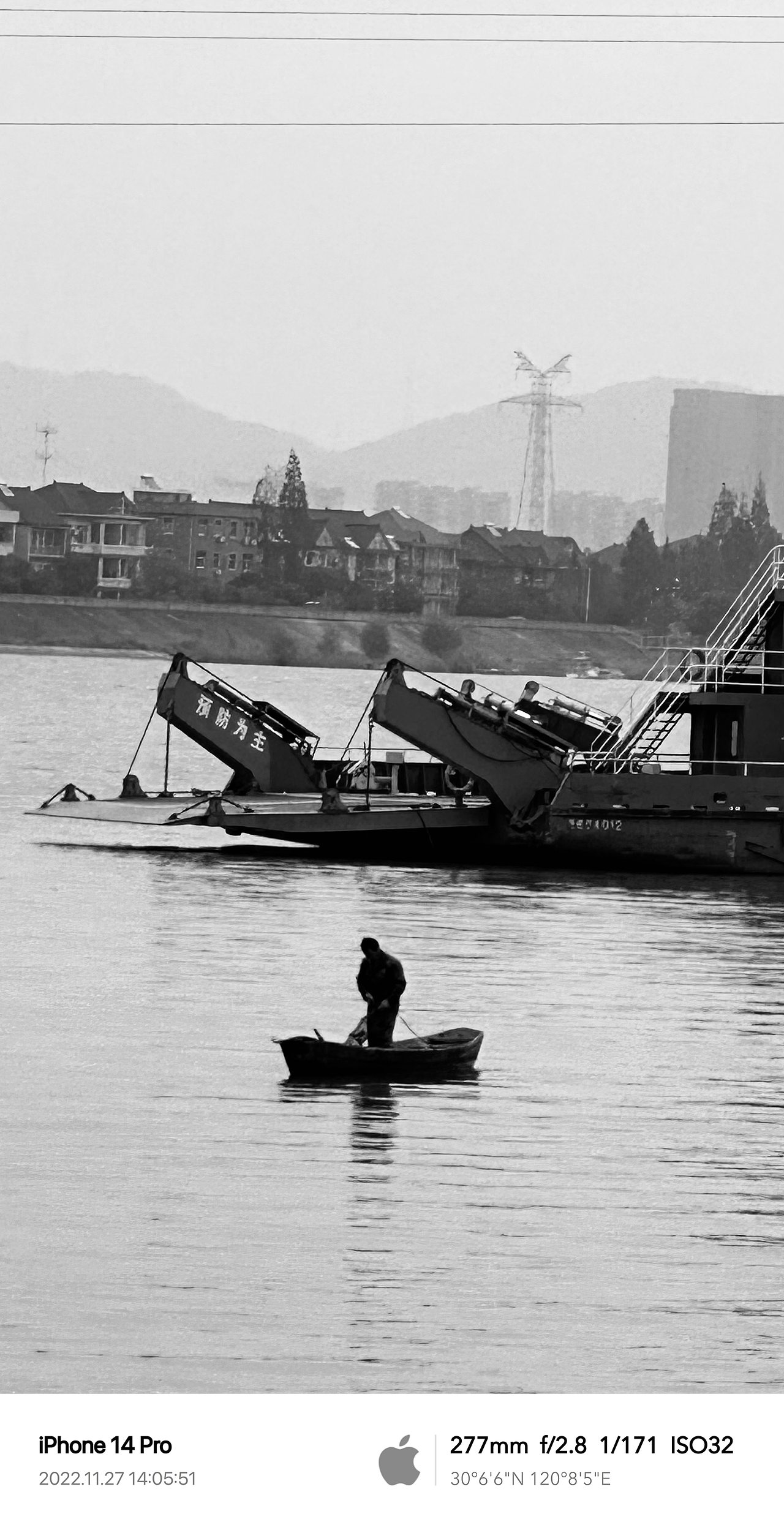 Clint手机摄影/生活观察2022Q4（图ZMzQ1ODI5NjEy） - 人文/纪实摄影 - 站酷设计师Clint克林原创素材 - 站酷ZCOOL