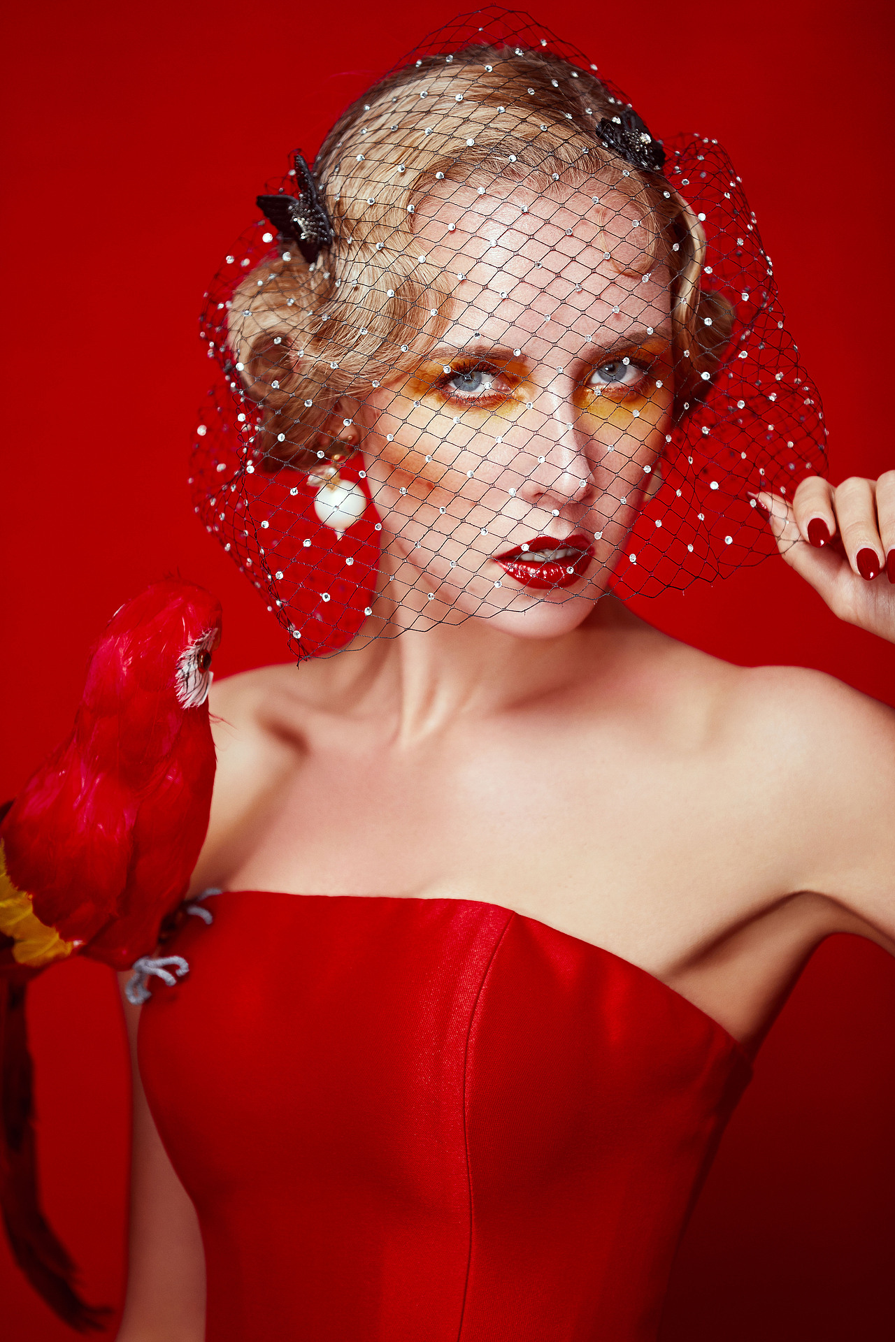 【潇光作品】关于红