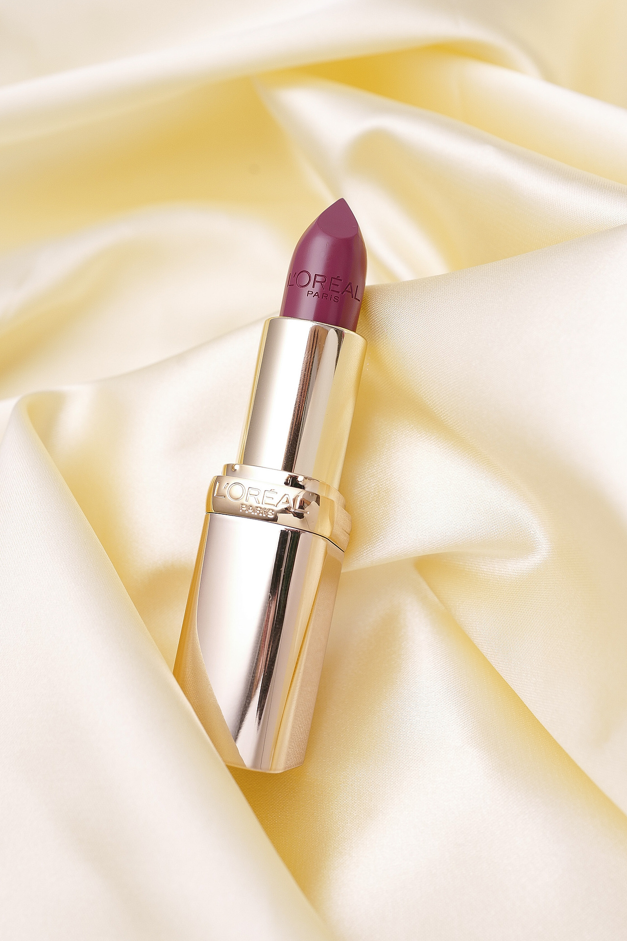 欧莱雅小妖金口红 拍摄