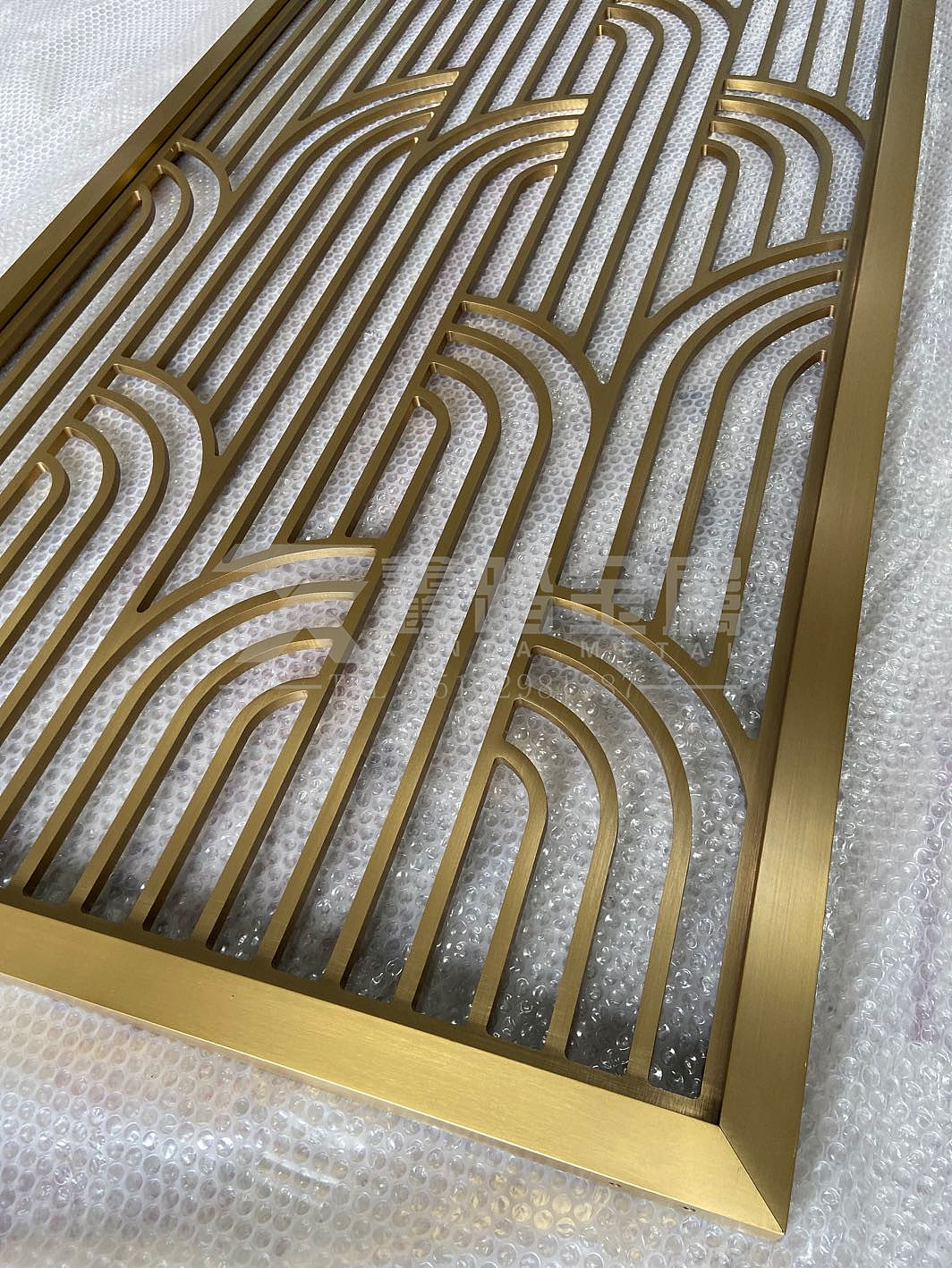 安徽铜板雕刻屏风纯铜镂空花格,具有天生的贵族魅力图