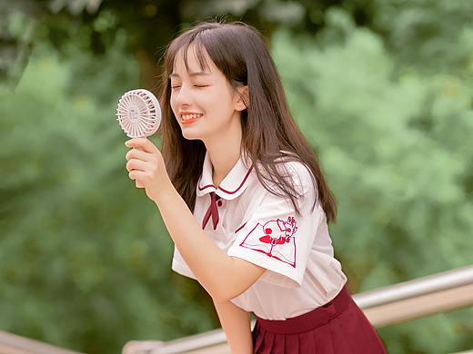 夏天的小窃喜