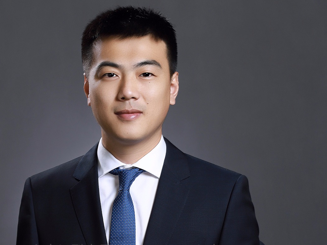 高大上的深圳金融男士形象照!_金钻子-站酷zcool