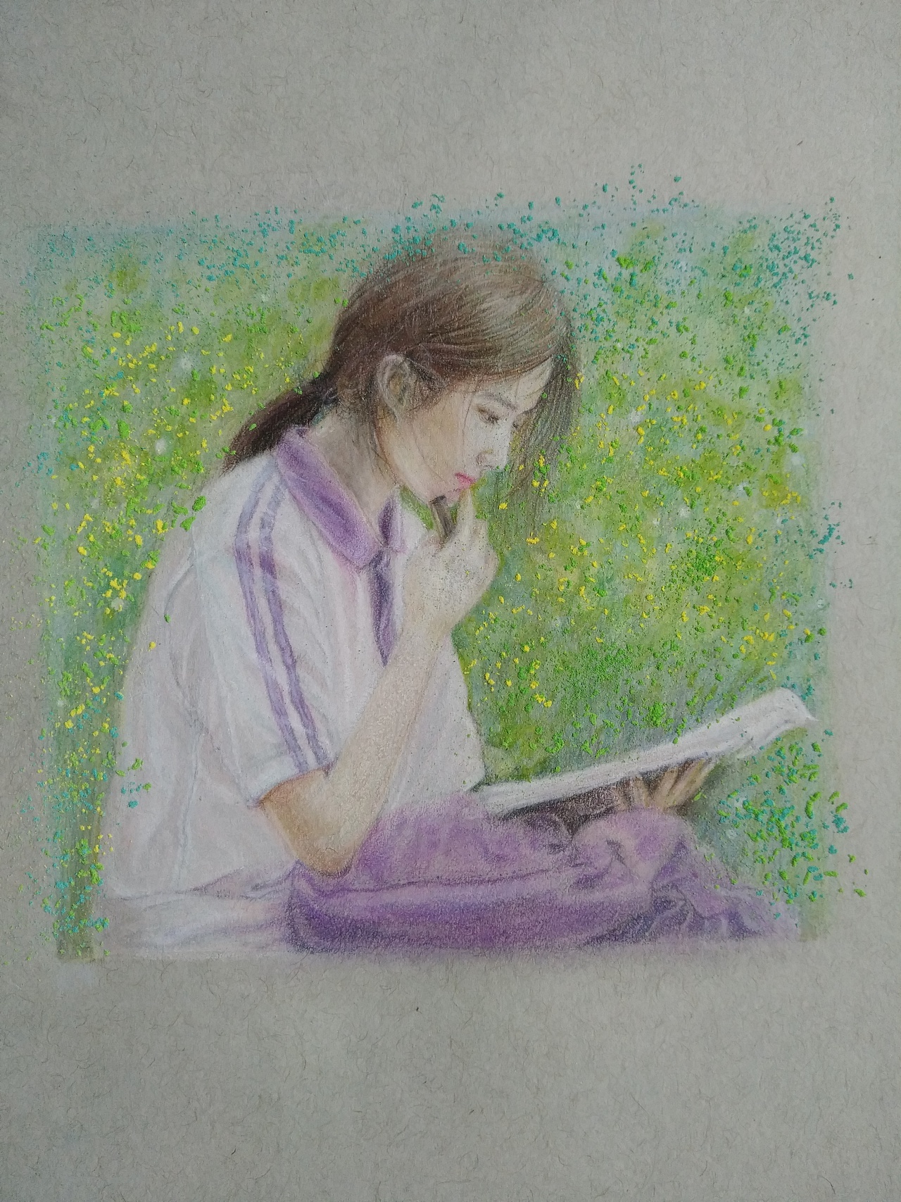 你安静看书的样子 真美 你认真的侧脸 真美好