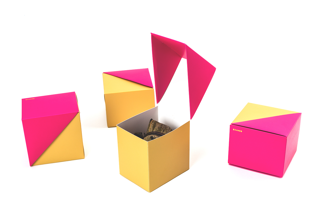 端午新作 潮粽意你（图ZNzk5MjQ2NzY=） - 包装 - 站酷设计师鸿艺展原创素材 - 站酷ZCOOL