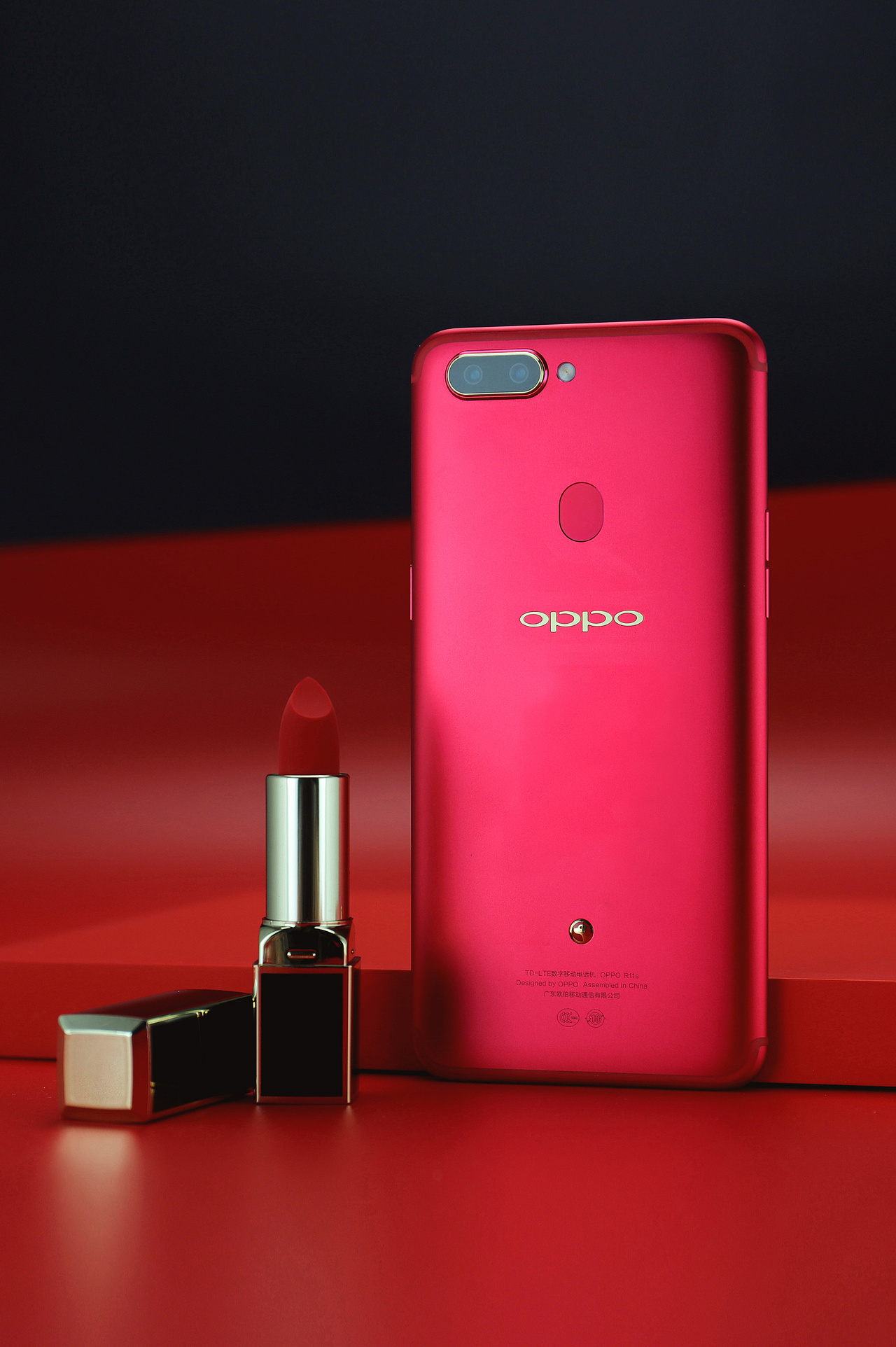 OPPO R11s星幕新年版：更好的新年礼物！（图ZMTAwNDI2MDIw） - 电子产品 - 站酷设计师数码视界原创素材 - 站酷ZCOOL