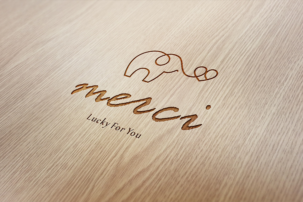 Merci女装品牌（图ZMjc1NjkyMzY=） - Logo - 站酷设计师古溪舟原创素材 - 站酷ZCOOL