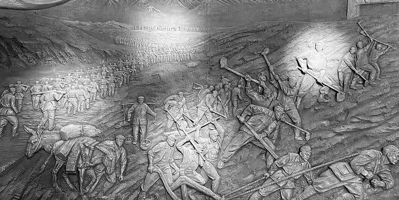 ∧大军十万出天山,且守边关且屯田。