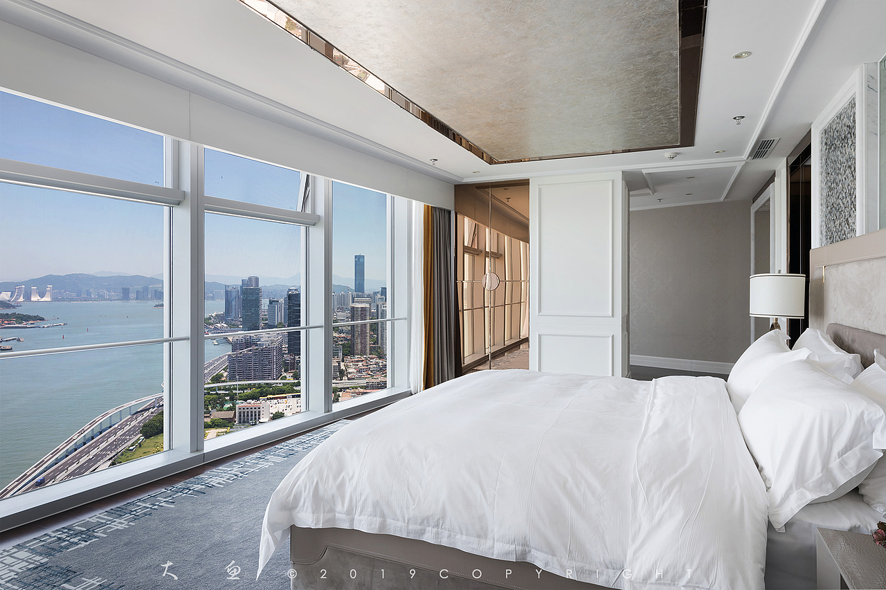 厦门世茂海峡大厦360°海景样板房