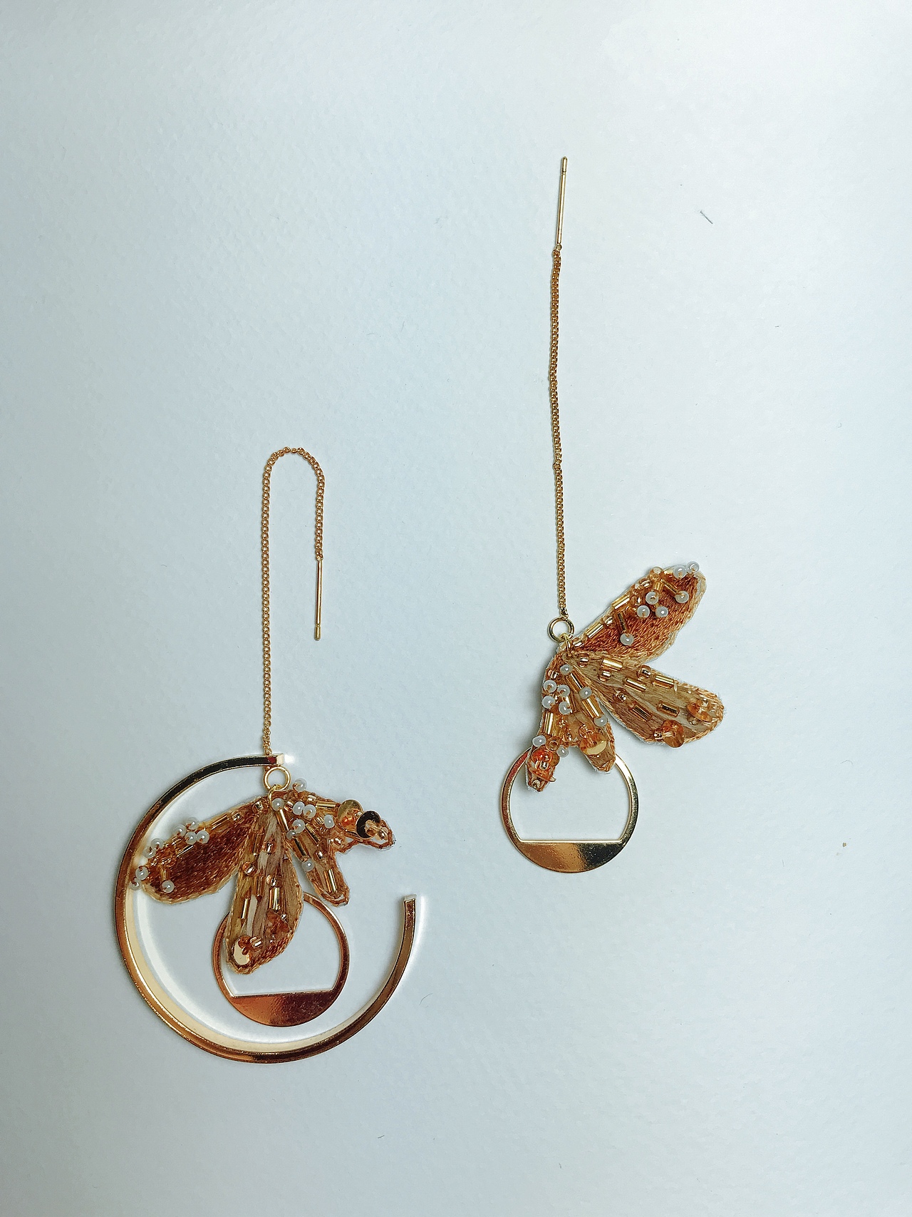 镶饰-純手工刺繡-可拆换耳飾（图ZMTI4NTQzNTcy） - 首饰设计 - 站酷设计师劉阿冰原创素材 - 站酷ZCOOL