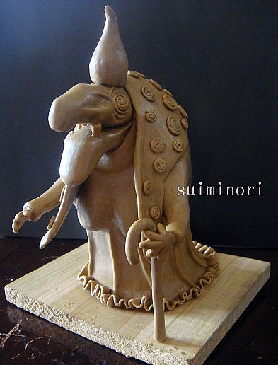 怪婆婆,看起来会吃人,其实心地善良