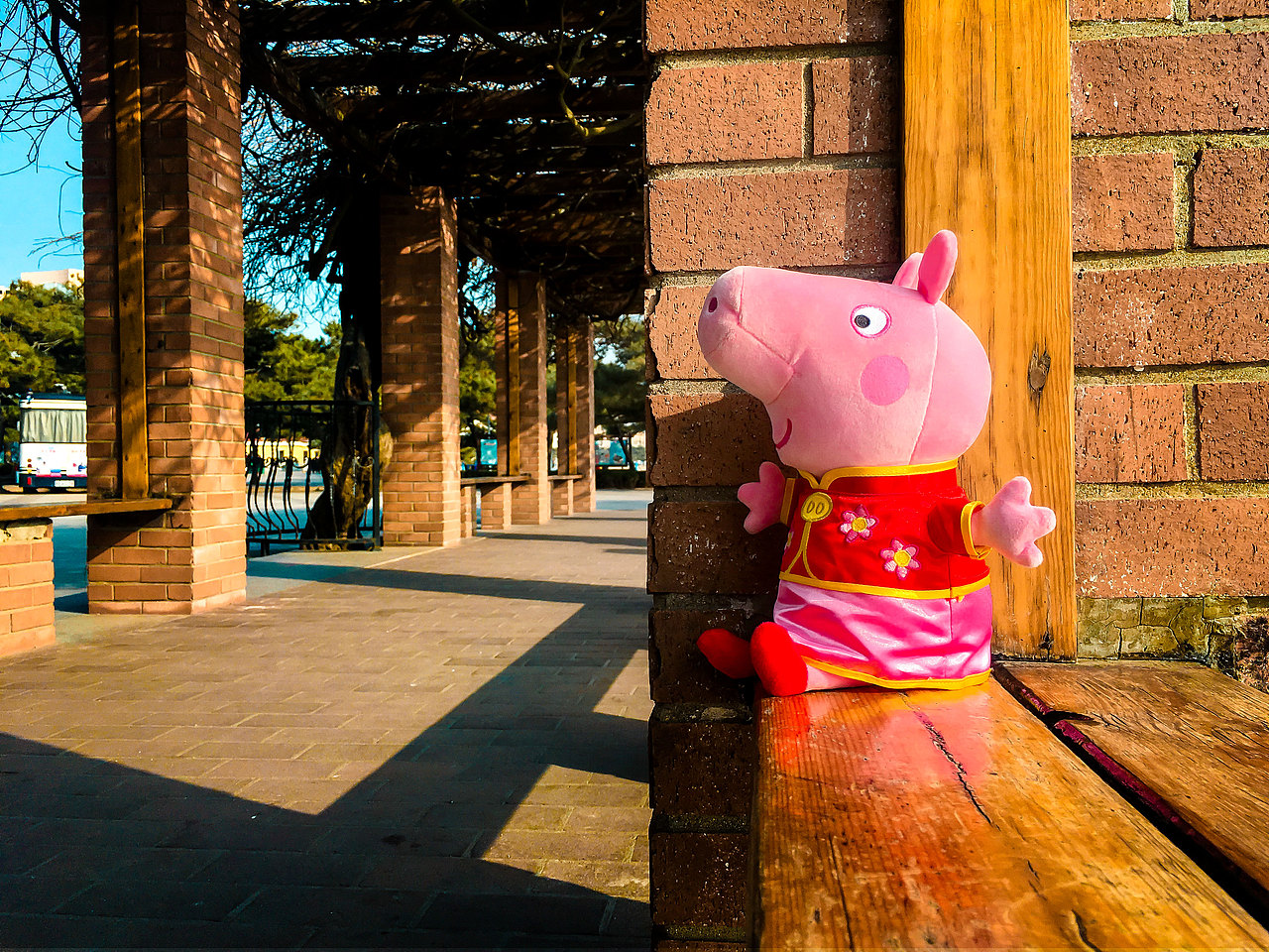 佩奇爱情故事——青岛站（图ZMTQ0MzY3Njky） - 人文/纪实摄影 - 站酷设计师山谷子原创素材 - 站酷ZCOOL