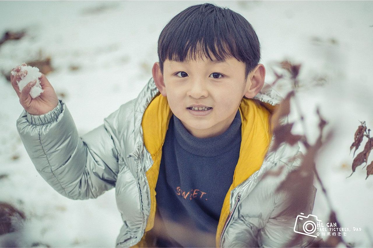 儿子的雪景留念（图ZMTkyNTc1OTQ4） - 人像摄影 - 站酷设计师han_he原创素材 - 站酷ZCOOL