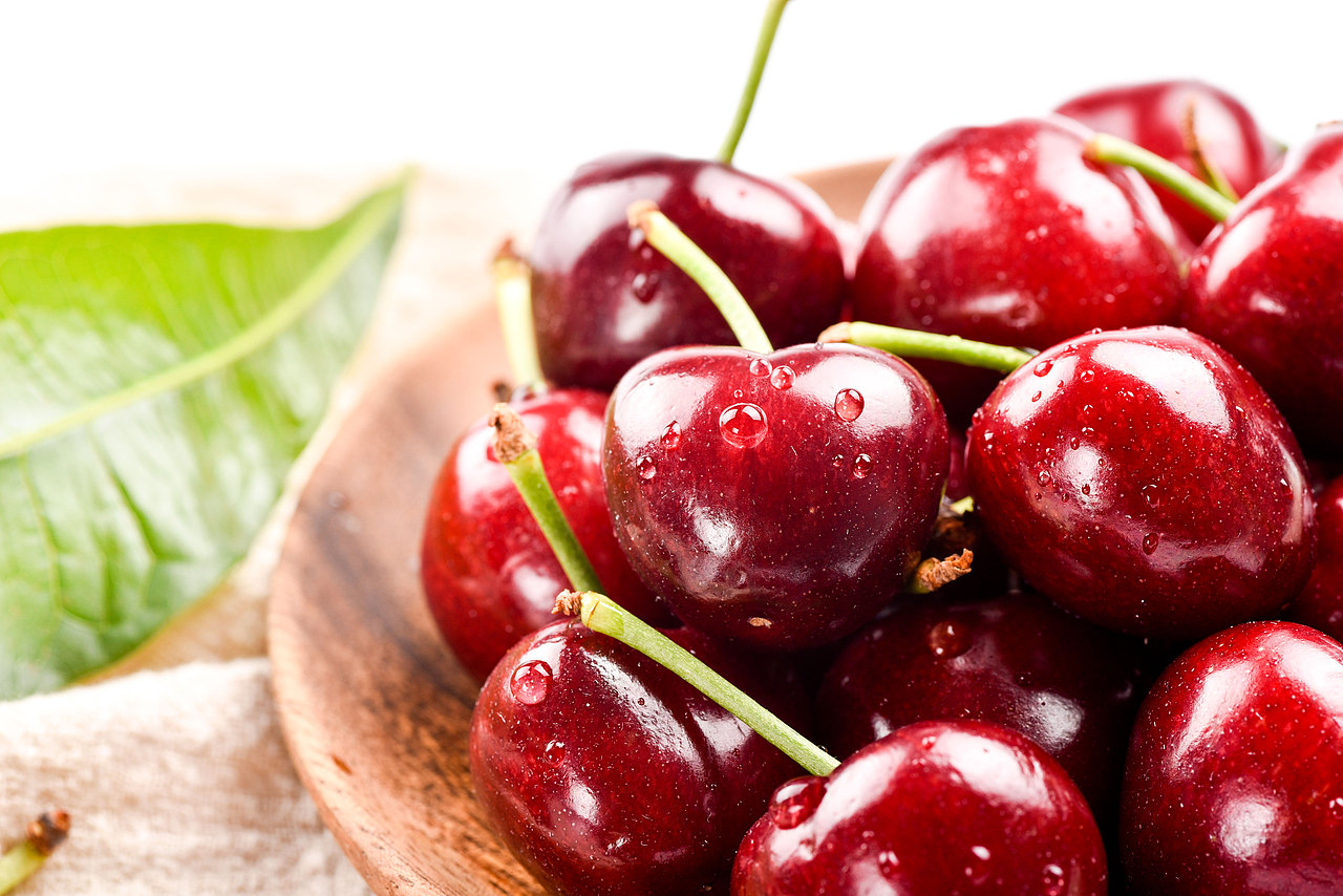 车厘子 拍摄（图ZMTA5MDc4NTA4） - 产品摄影 - 站酷设计师摄影师董名扬原创素材 - 站酷ZCOOL