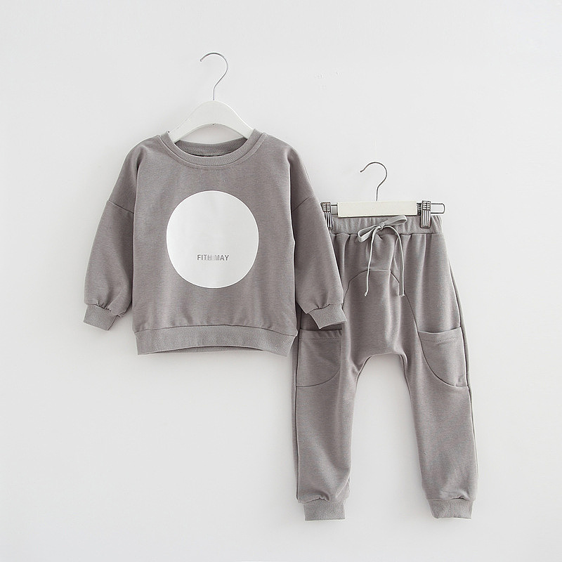 MiNiBaby 童装（图ZNTgwNjc3NzI=） - 儿童服饰 - 站酷设计师kevin品牌设计原创素材 - 站酷ZCOOL