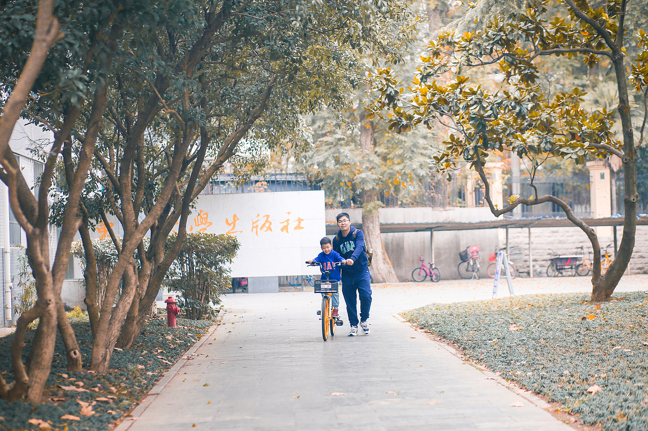果冻君在东南大学（图ZMTg2NzY3NTA0） - 人像摄影 - 站酷设计师森川小姐的生活原创素材 - 站酷ZCOOL