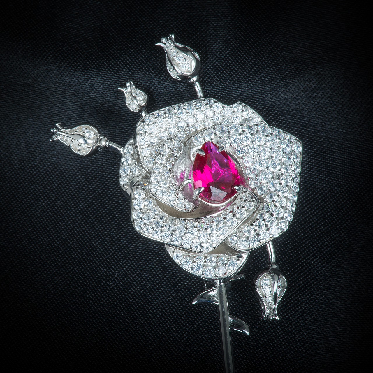 权力的游戏周边饰品冰与火高庭玛格丽提利尔玫瑰胸针