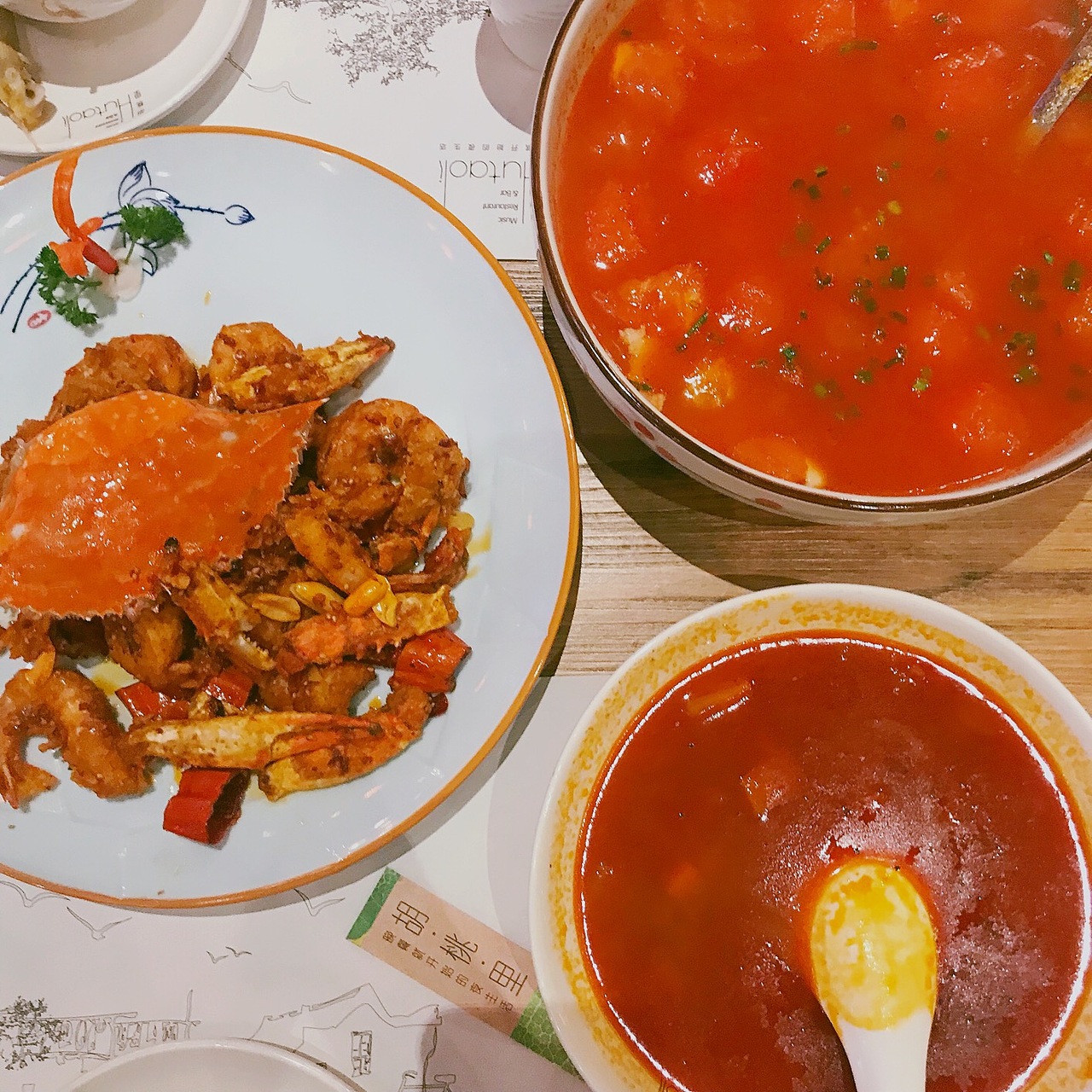 手机摄影 - 上海 - 胡桃里（图ZMTExNTE0NDI0） - 风光摄影 - 站酷设计师形色分界原创素材 - 站酷ZCOOL