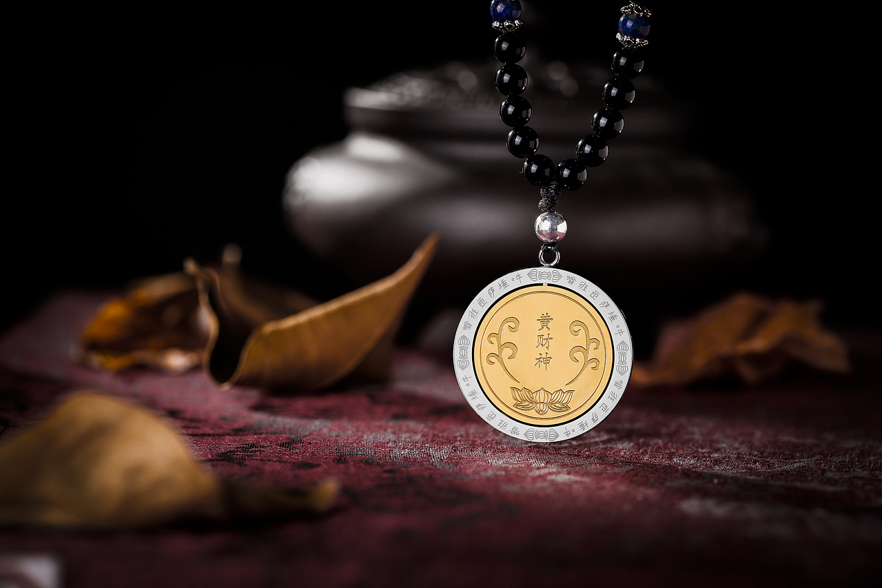 珠寶黃金吊墜拍攝（圖ZMTczMTI3OTY4） - 產(chǎn)品攝影 - 站酷設(shè)計師沒有青春的喇叭原創(chuàng)素材 - 站酷ZCOOL