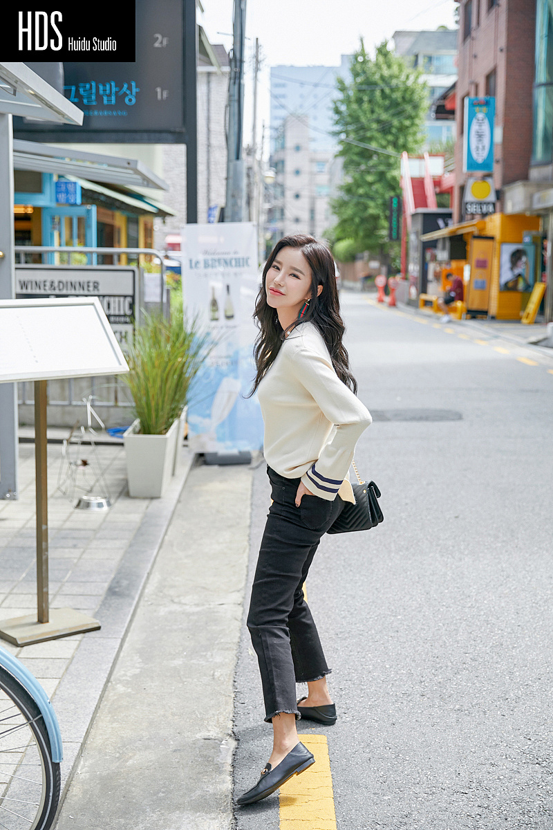 韩风女装韩国模特街景拍摄