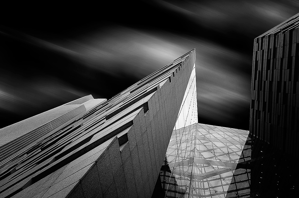 广州珠江新城 城市建筑黑白摄影