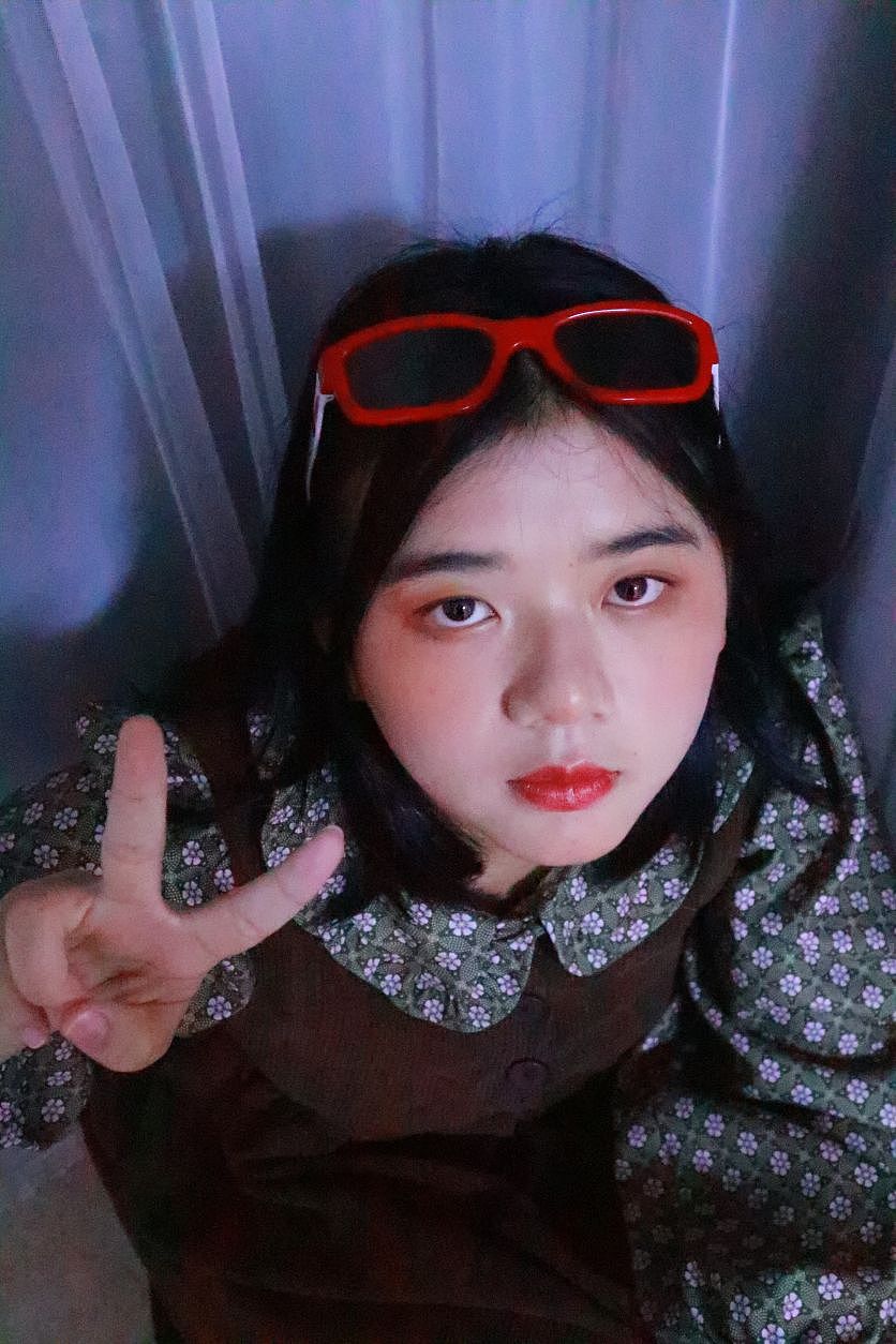 一组不同角度∠的臭妹妹