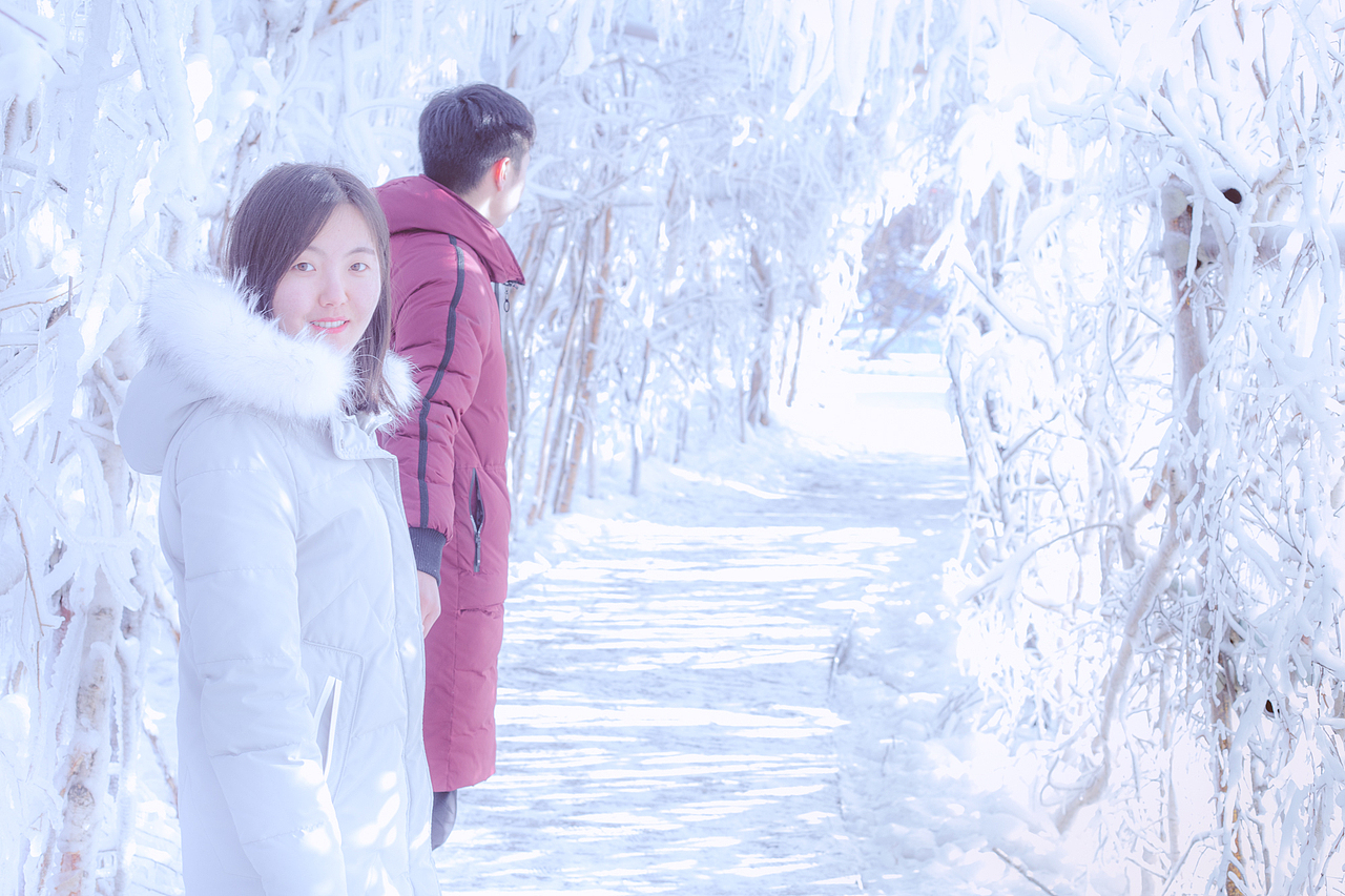 还是喜欢你（图ZMTQzNTE1OTA0） - 人像摄影 - 站酷设计师永远五岁新之助原创素材 - 站酷ZCOOL