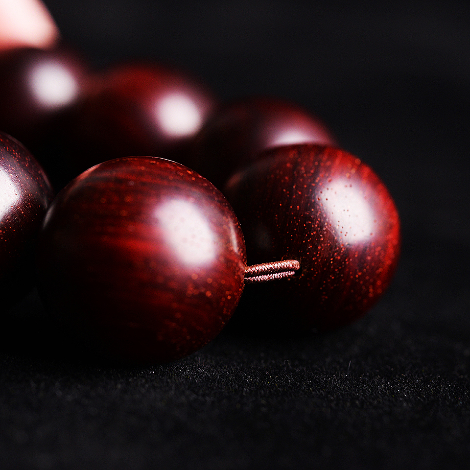 佛珠手链拍摄（图ZMjEzMTg4MTY=） - 产品摄影 - 站酷设计师changn原创素材 - 站酷ZCOOL