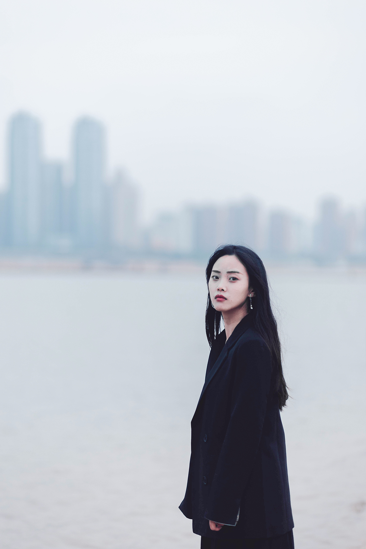 冬季里的温暖，来自心里，出自笑容（图ZMjMxOTE2MTM2） - 人像摄影 - 站酷设计师生活真闹腾原创素材 - 站酷ZCOOL